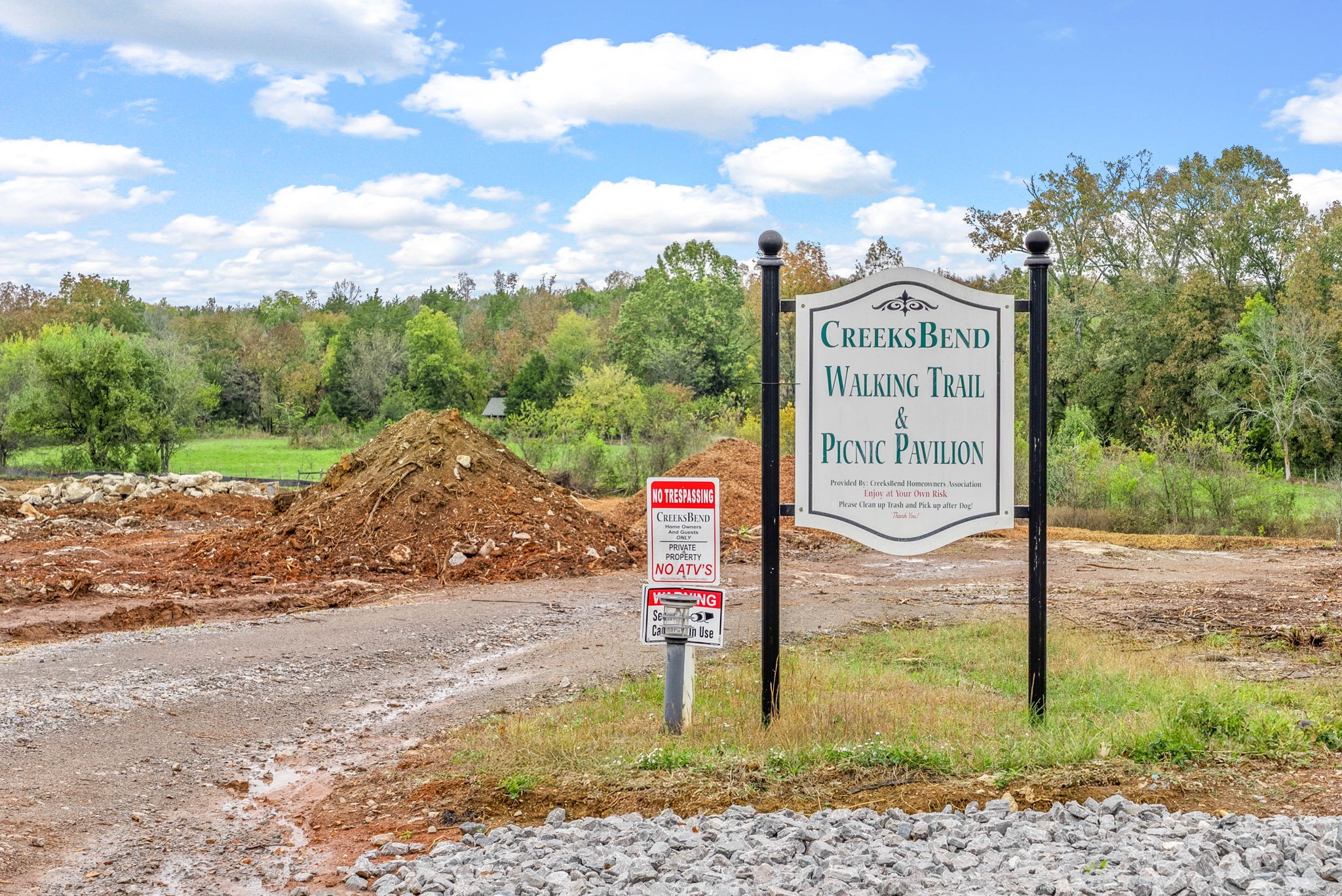 315 Windyhill Street Murfreesboro, TN 37129 - Photo 35 of 38 a sign that is on the side of the road