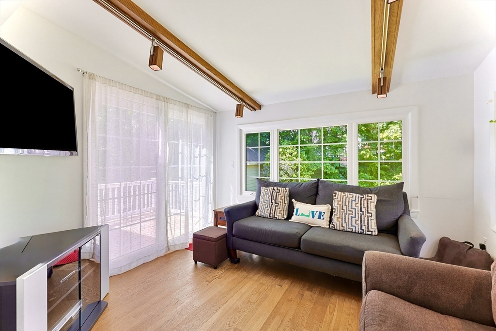 33 Princess Road Newton, MA 02465 - Photo 22 of 42