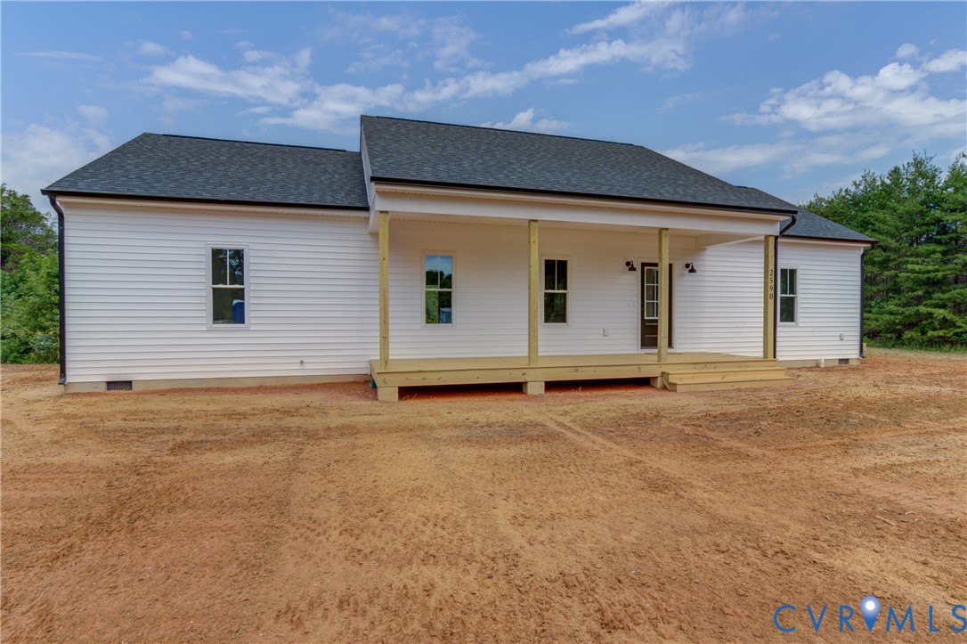 5306 St Pauls Church Road Goochland, VA 23063 - Photo 2 of 35 front view of a house with a yard