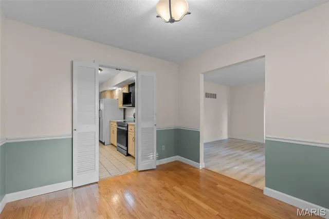 $340,000 | 2020 Cambridge Drive, Cape Girardeau, MO 63701