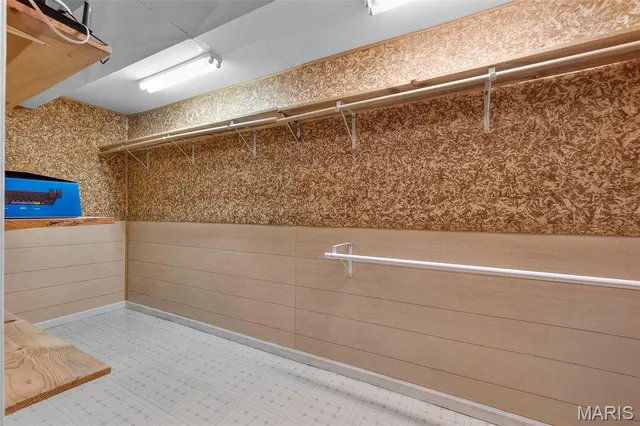 $340,000 | 2020 Cambridge Drive, Cape Girardeau, MO 63701