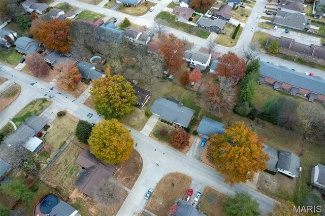 $340,000 | 2020 Cambridge Drive, Cape Girardeau, MO 63701