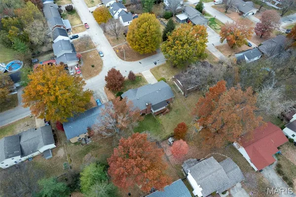 $319,000 | 2020 Cambridge Drive, Cape Girardeau, MO 63701