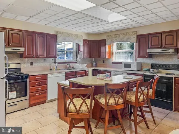 $495,000 | 1104 Clematis Avenue, Pleasantville, NJ 08232
