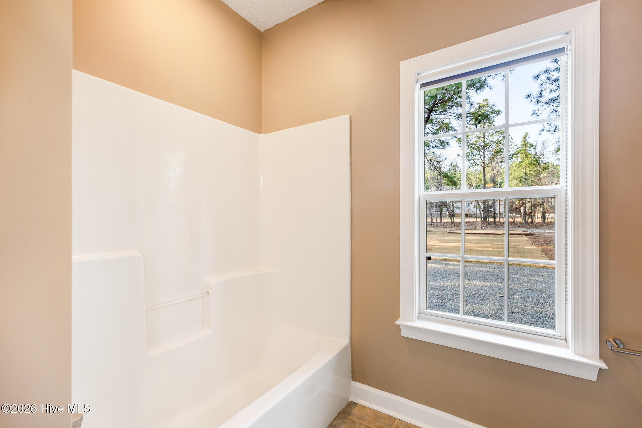 105 Ritter Drive West End, NC 27376 - Photo 14 of 40 105 Ritter-12