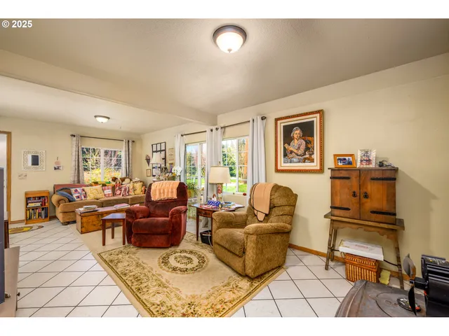 $675,000 | 166 Whitson Lane, Myrtle Creek, OR 97457