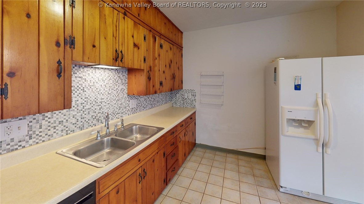 1514 Smith Road Charleston, WV 25314 - Photo 21 of 29 Gallery Image 21