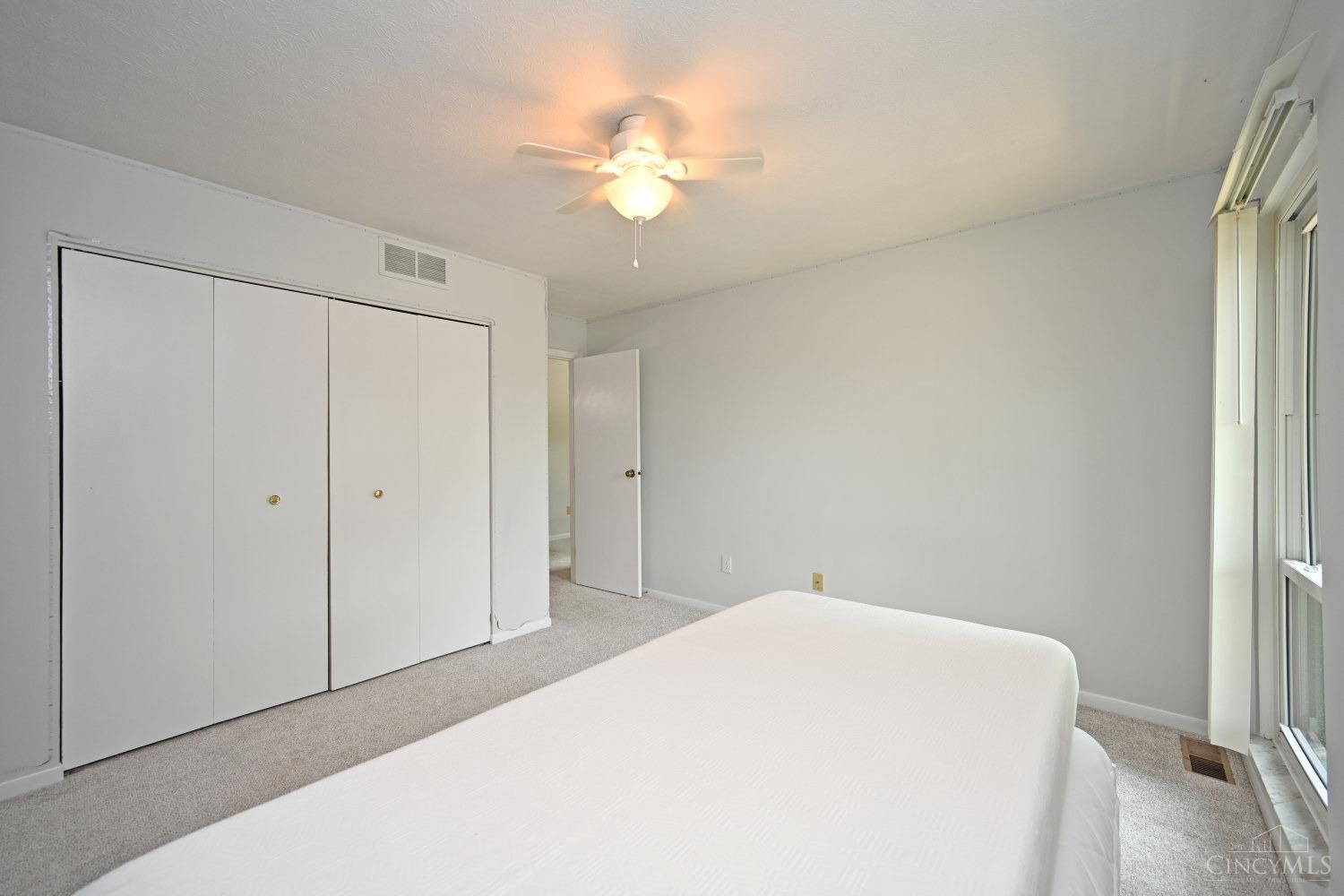 7284 East Galbraith Road Cincinnati, OH 45243 - Photo 43 of 58