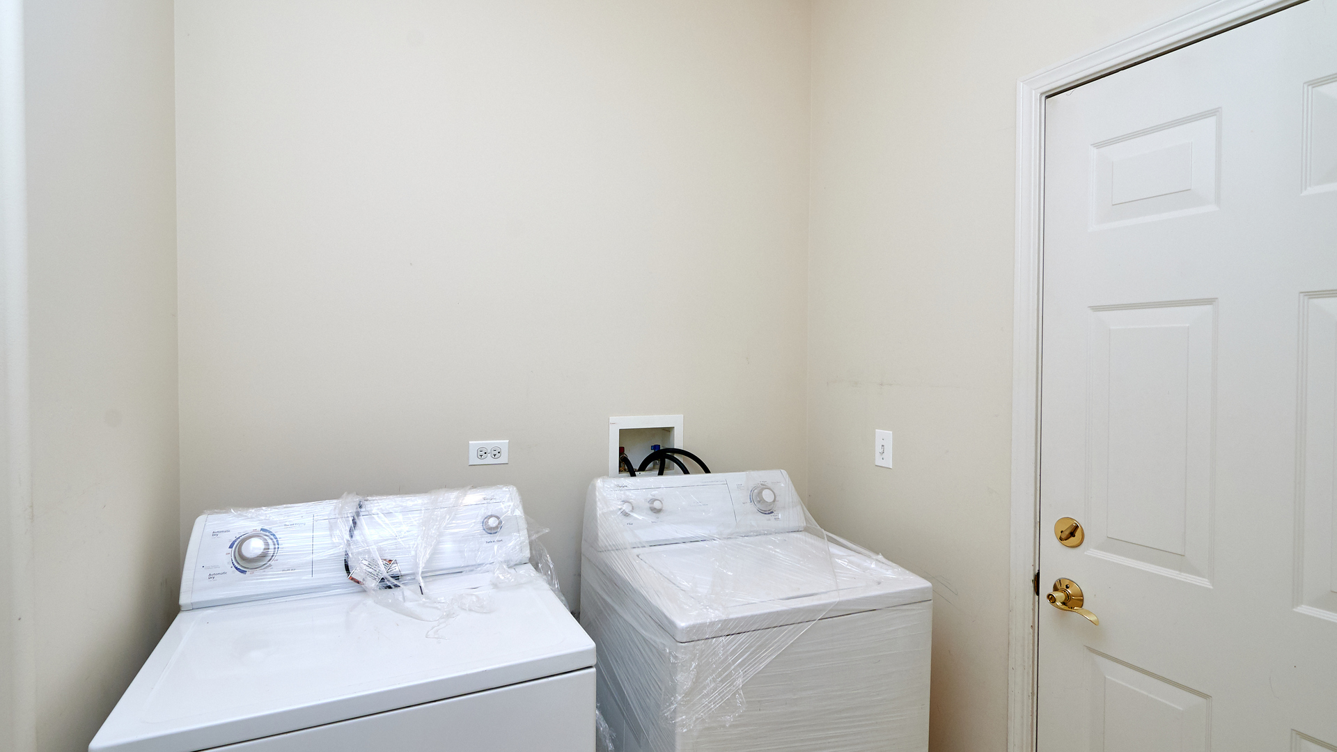 452 Nelson Drive Geneva, IL 60134 - Photo 16 of 35