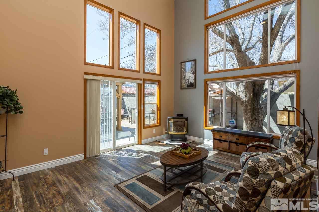 3665 Everett Drive Reno, NV 89503 - Photo 8 of 23 a living room with furniture and a window