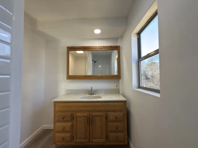 $250,000 | 2000 Myers Cove Road, McMinnville, TN 37110