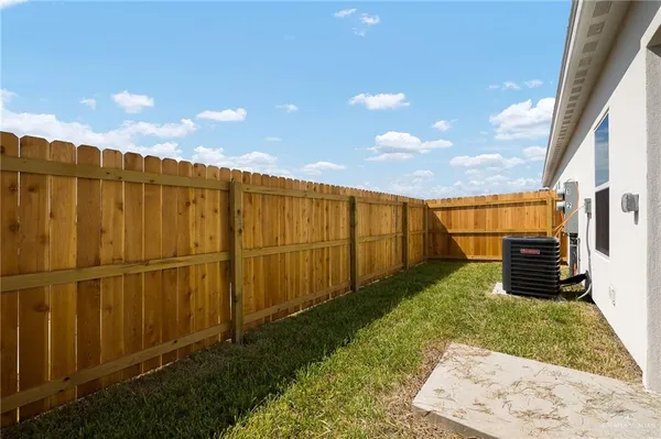 $1,200 | 4216 Walnut Street, Unit 2, McAllen, TX 78501