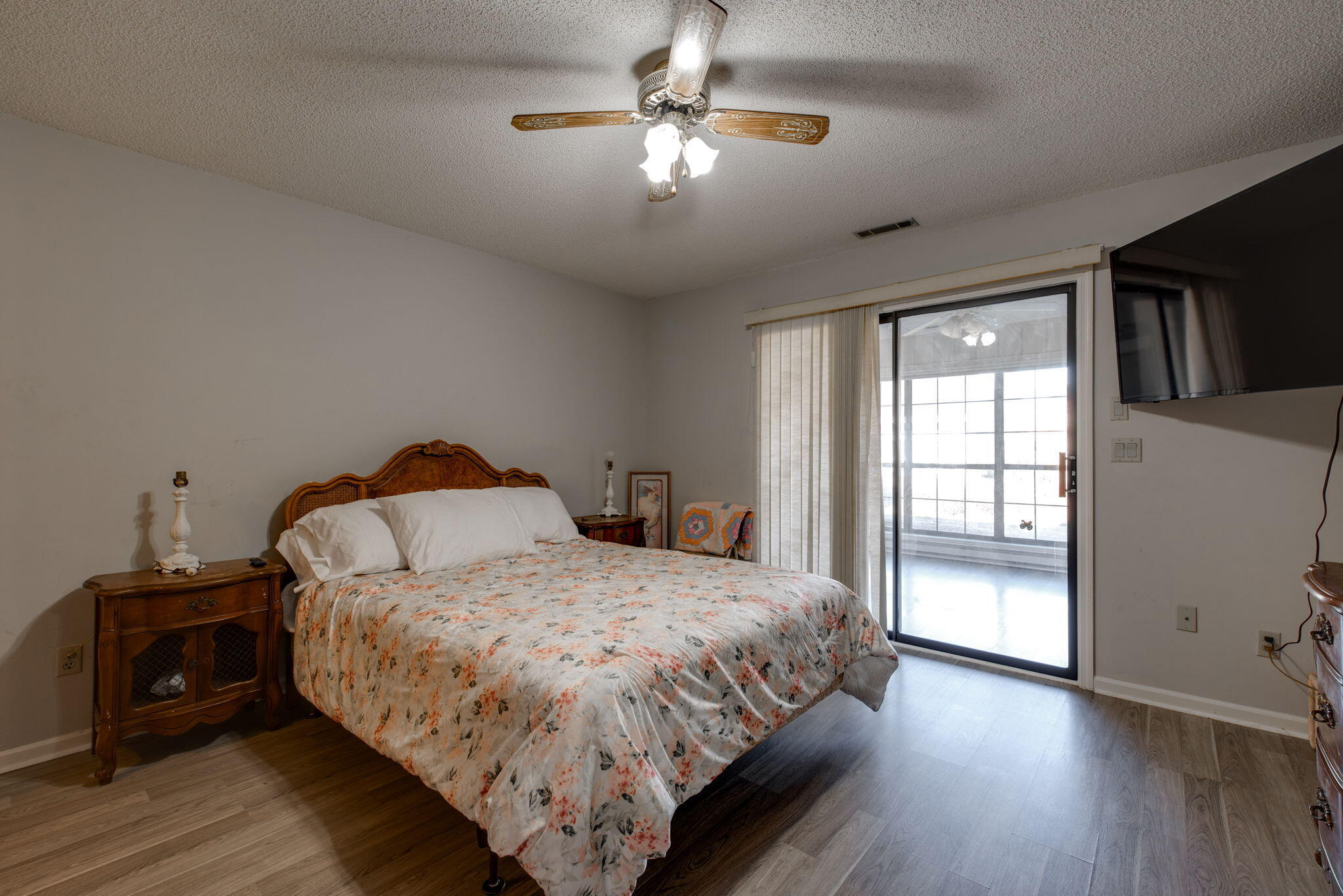 6751 Hickory Creek Road Chattanooga, TN 37421 - Photo 14 of 31 26-web-or-mls-DSC_0382