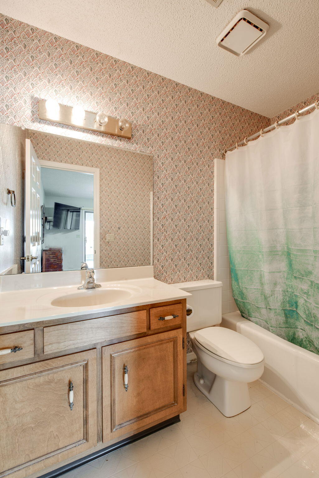 6751 Hickory Creek Road Chattanooga, TN 37421 - Photo 16 of 31 29-web-or-mls-DSC_0397