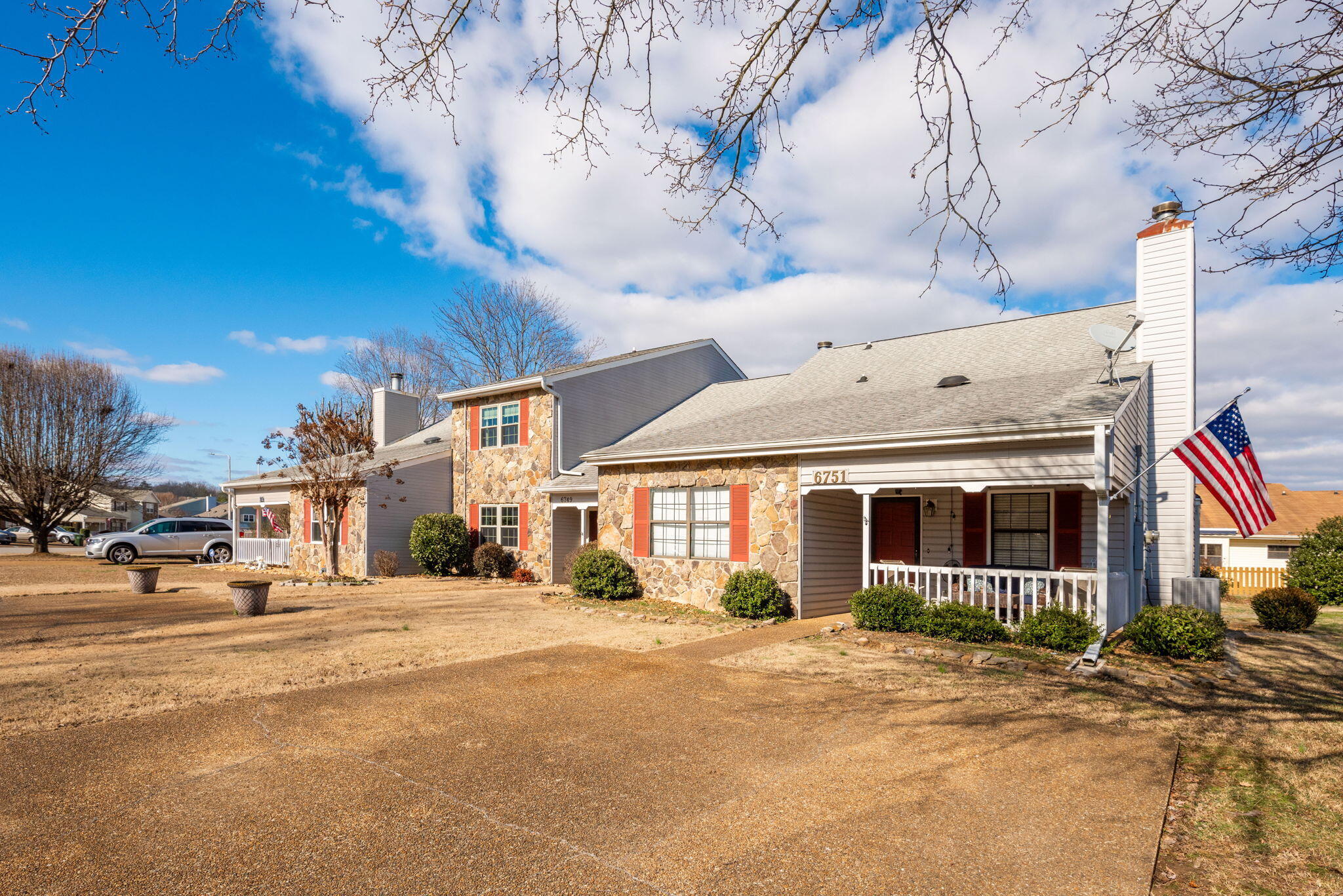 6751 Hickory Creek Road Chattanooga, TN 37421 - Photo 3 of 31 3-web-or-mls-DSC_0322