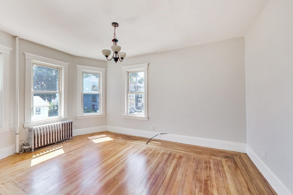 24 Ridgewood Street Boston, MA 02122 - Photo 9 of 27 Gallery Image 9