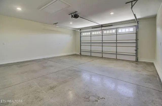 $518,000 | 180 Kahite Greens Place, Vonore, TN 37885