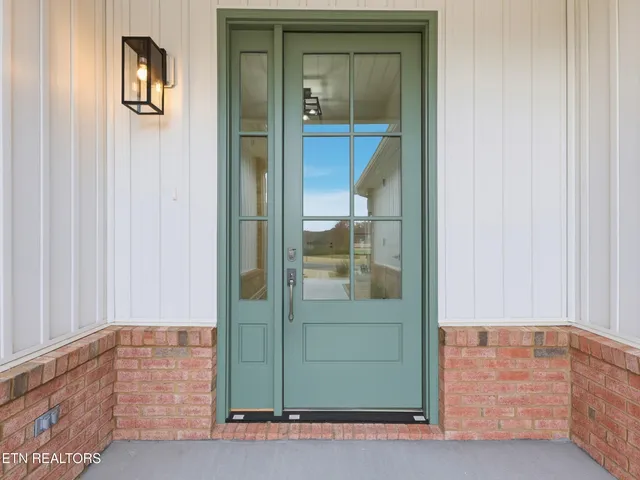 $518,000 | 180 Kahite Greens Place, Vonore, TN 37885