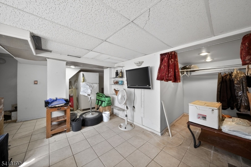 78 Cleveland Street Belleville, NJ 07109 - Photo 17 of 31
