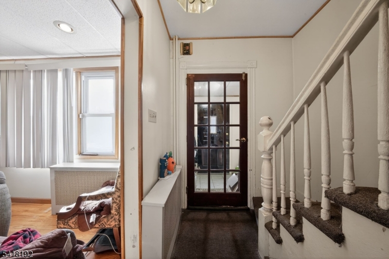78 Cleveland Street Belleville, NJ 07109 - Photo 6 of 31