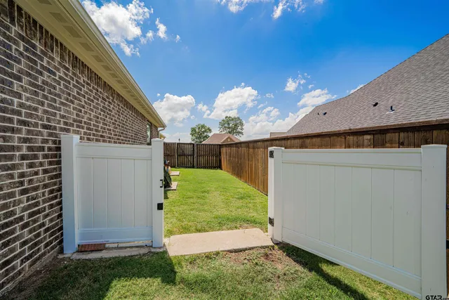 $459,000 | 223 Saddle Brk Circle, Hallsville, TX 75650