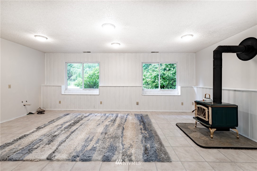 6020 Lemon Road Northeast Olympia, WA 98506 - Photo 26 of 40 Gallery Image 26