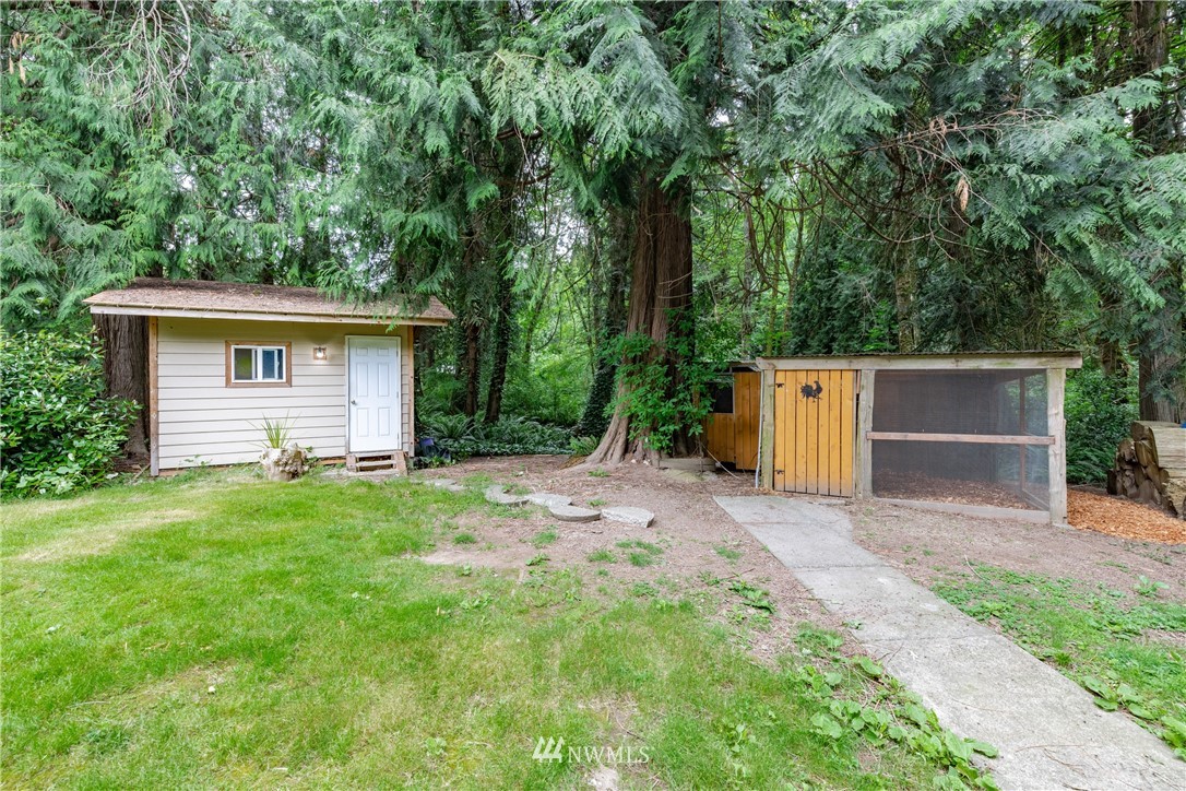 6020 Lemon Road Northeast Olympia, WA 98506 - Photo 34 of 40 Gallery Image 34
