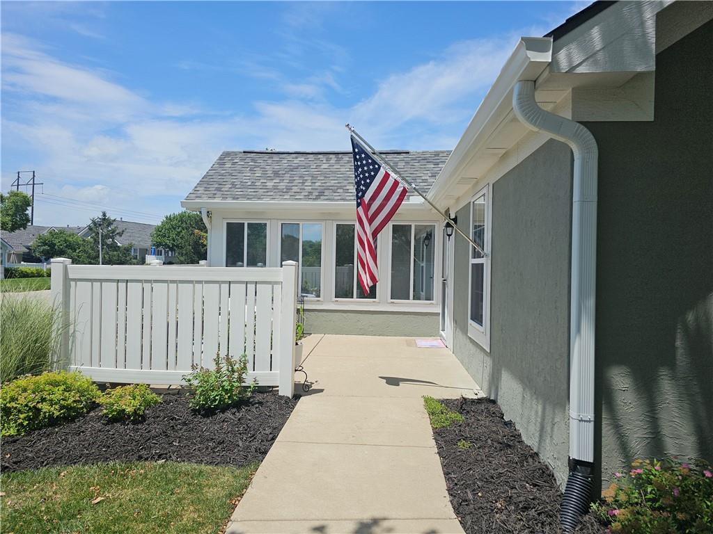 7137 Meadow View Street Shawnee, KS 66227 - Photo 1 of 34