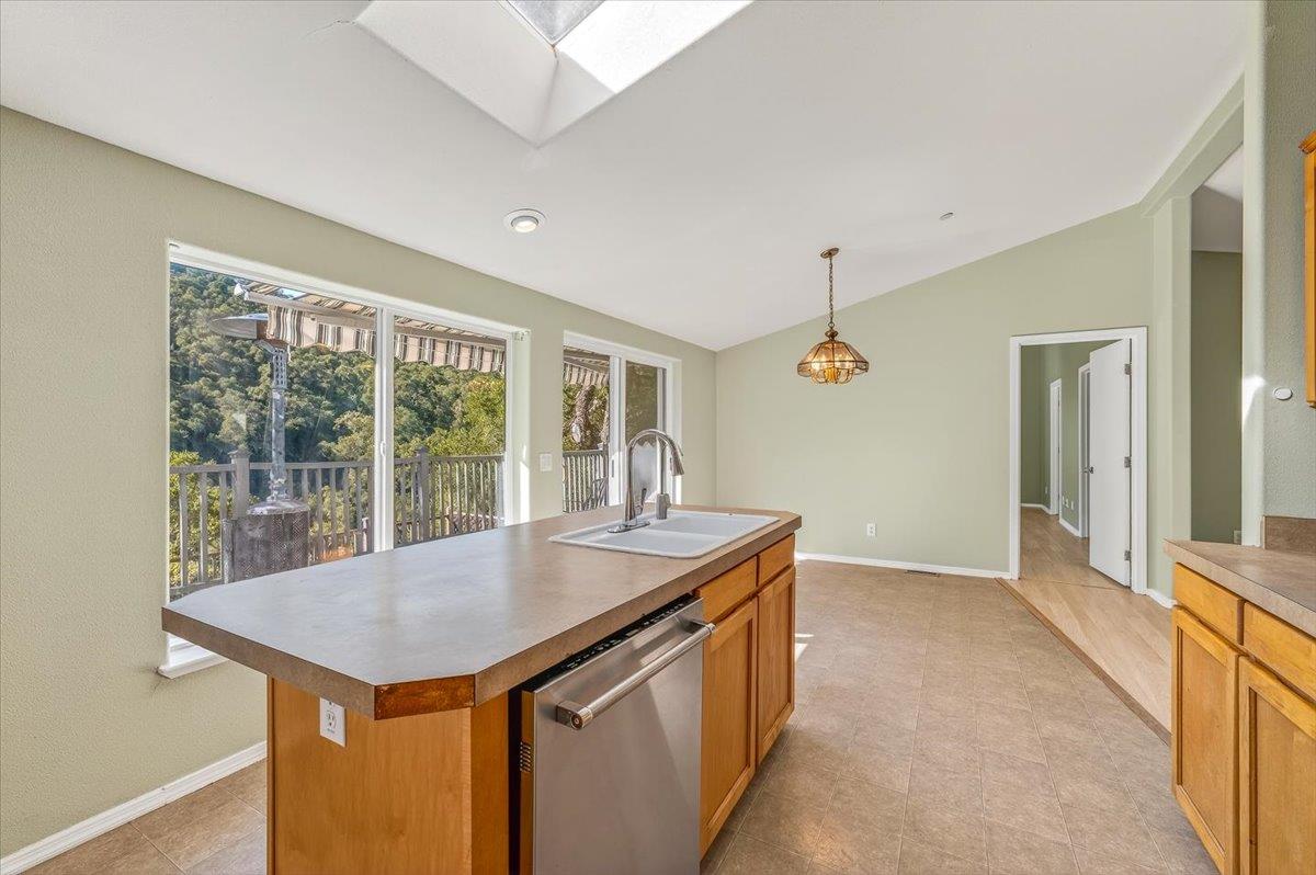 21444 Parrott Ranch Road Carmel Valley, CA 93924 - Photo 11 of 58 Gallery Image 11