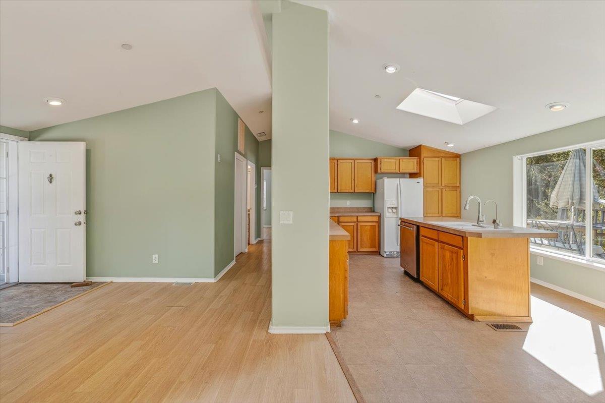 21444 Parrott Ranch Road Carmel Valley, CA 93924 - Photo 7 of 58 Gallery Image 7