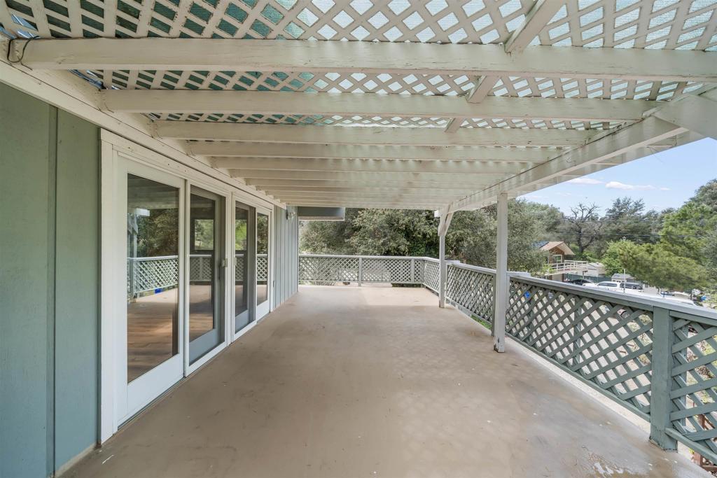 29131 Half Moon Trail Pine Valley, CA 91962 - Photo 11 of 50 a view of a terrace
