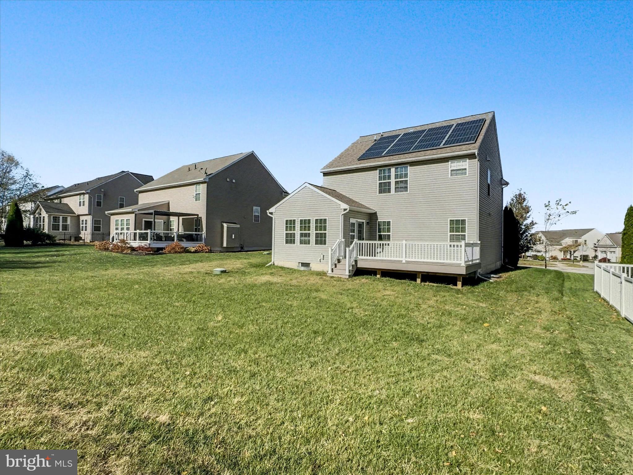 813 Countryside Road Seven Valleys, PA 17360 - Photo 33 of 38 a house view with a garden space