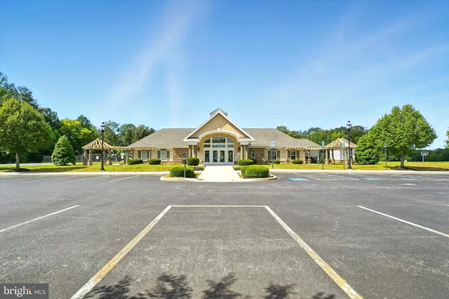 $365,000 | 813 Countryside Road, Seven Valleys, PA 17360