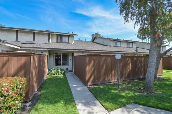 $625,000 | 22346 Harbor Ridge Lane, Unit 4, Torrance, CA 90502
