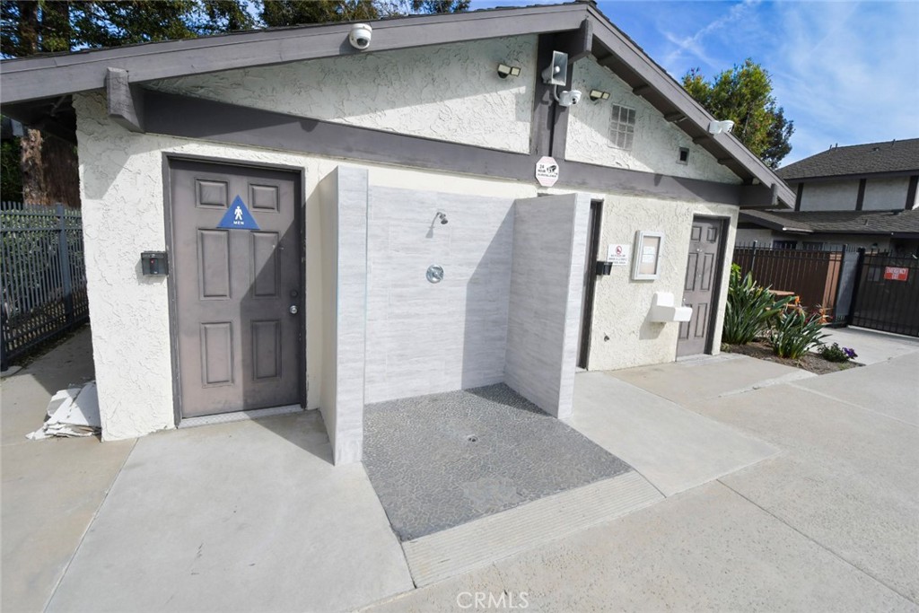 22346 Harbor Ridge Lane, Unit 4 Torrance, CA 90502 - Photo 27 of 34 a view of entryway of house