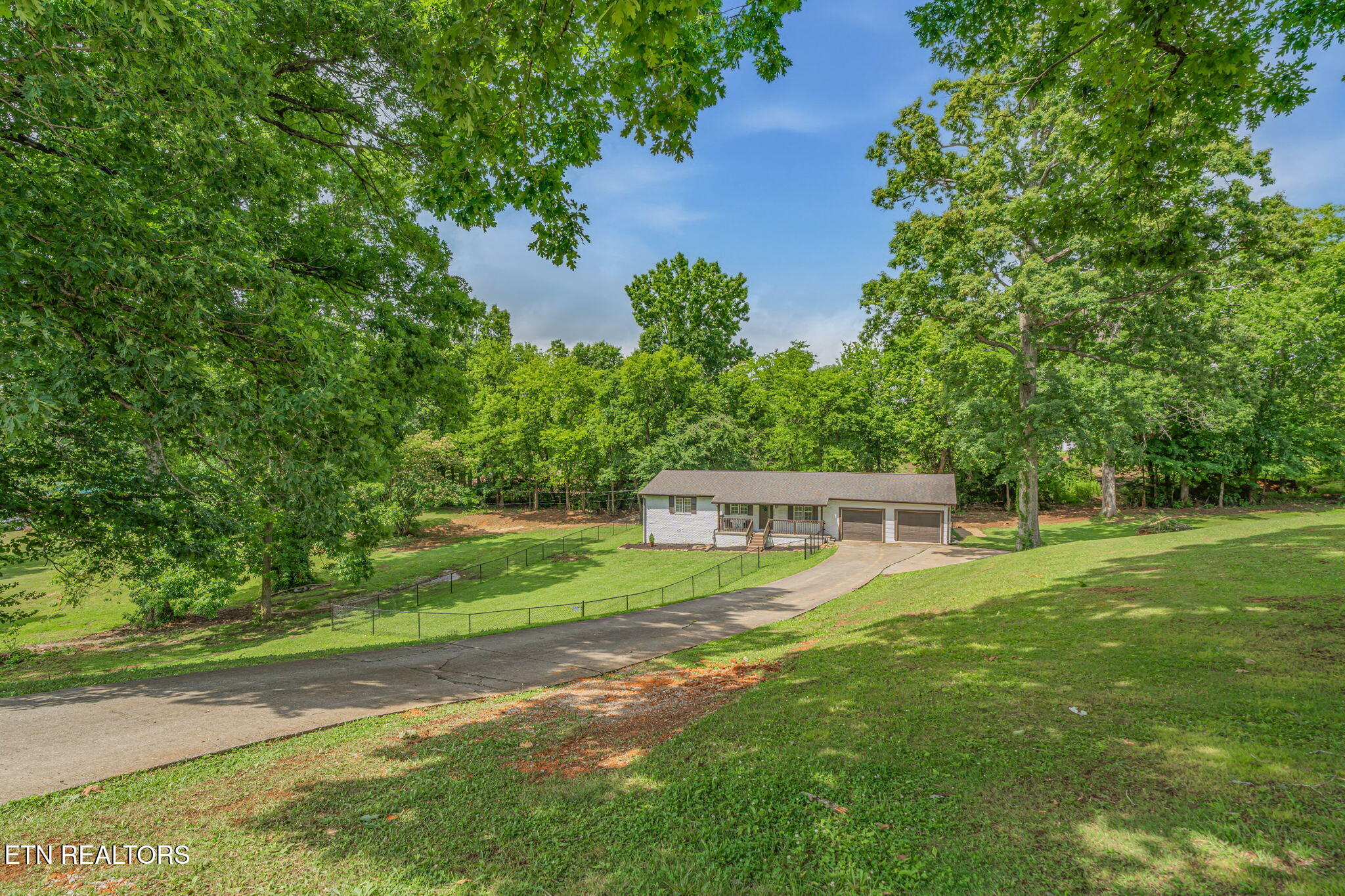 7325 Evanel Way Powell, TN 37849 - Photo 32 of 33 3-web-or-mls-7325 Evanel Way