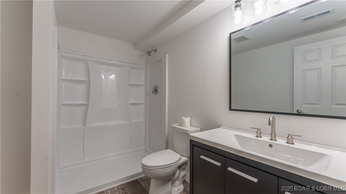 258 State Route West Eldon, MO 65026 - Photo 24 of 47 Bathroom (Lower Level)