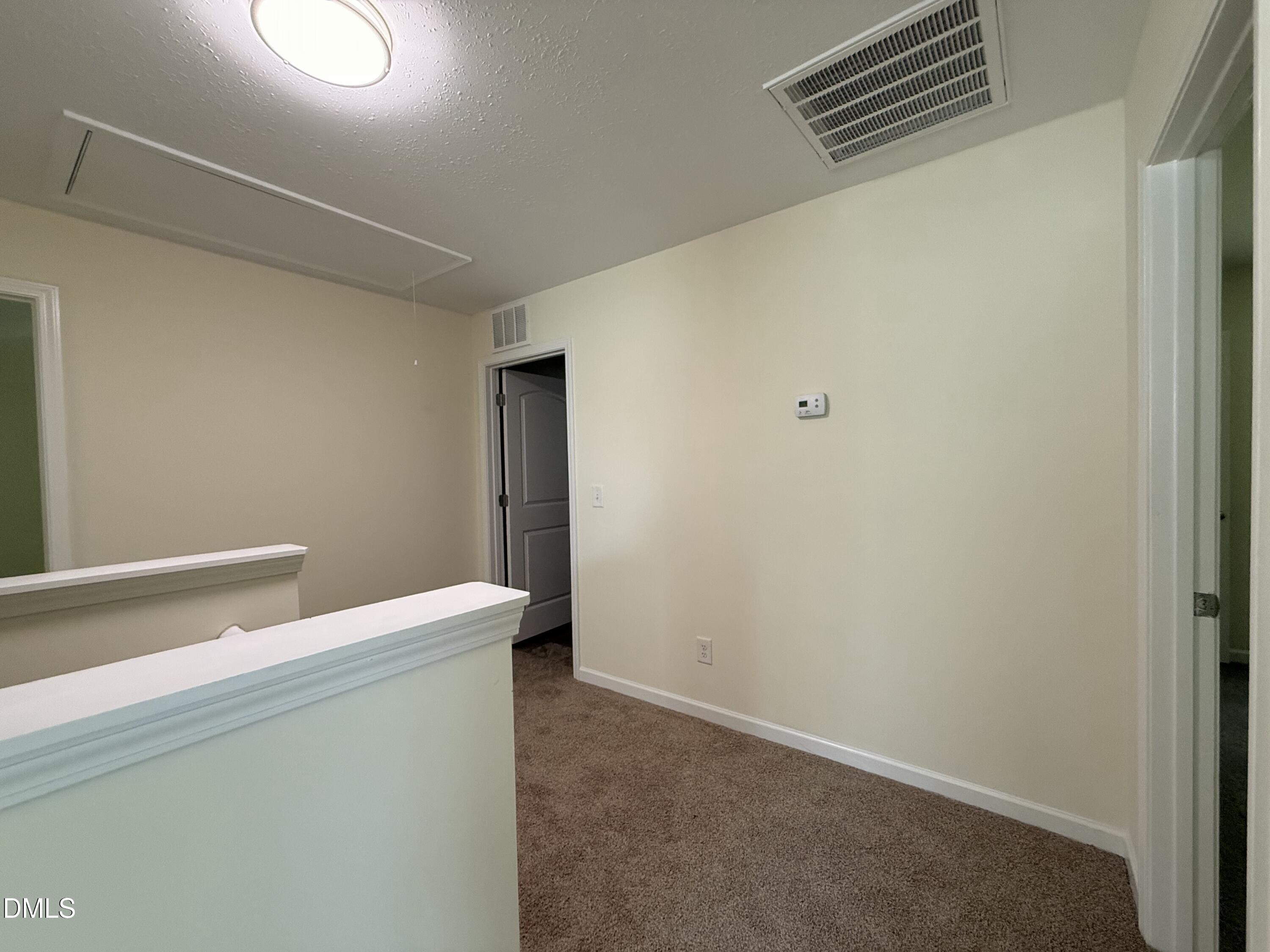 62 West Boulder Road Henderson, NC 27537 - Photo 20 of 34 a utility room with dryer and washer