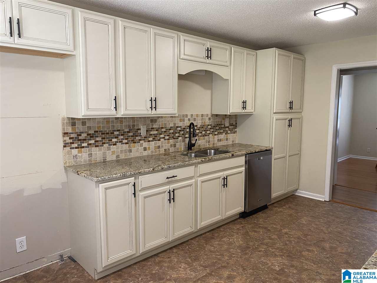 264 Pike Road Woodstock, AL 35188 - Photo 3 of 27