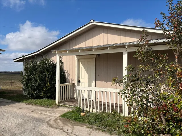 $795 | 125 Stockmen, Unit 194, Maxwell, TX 78656
