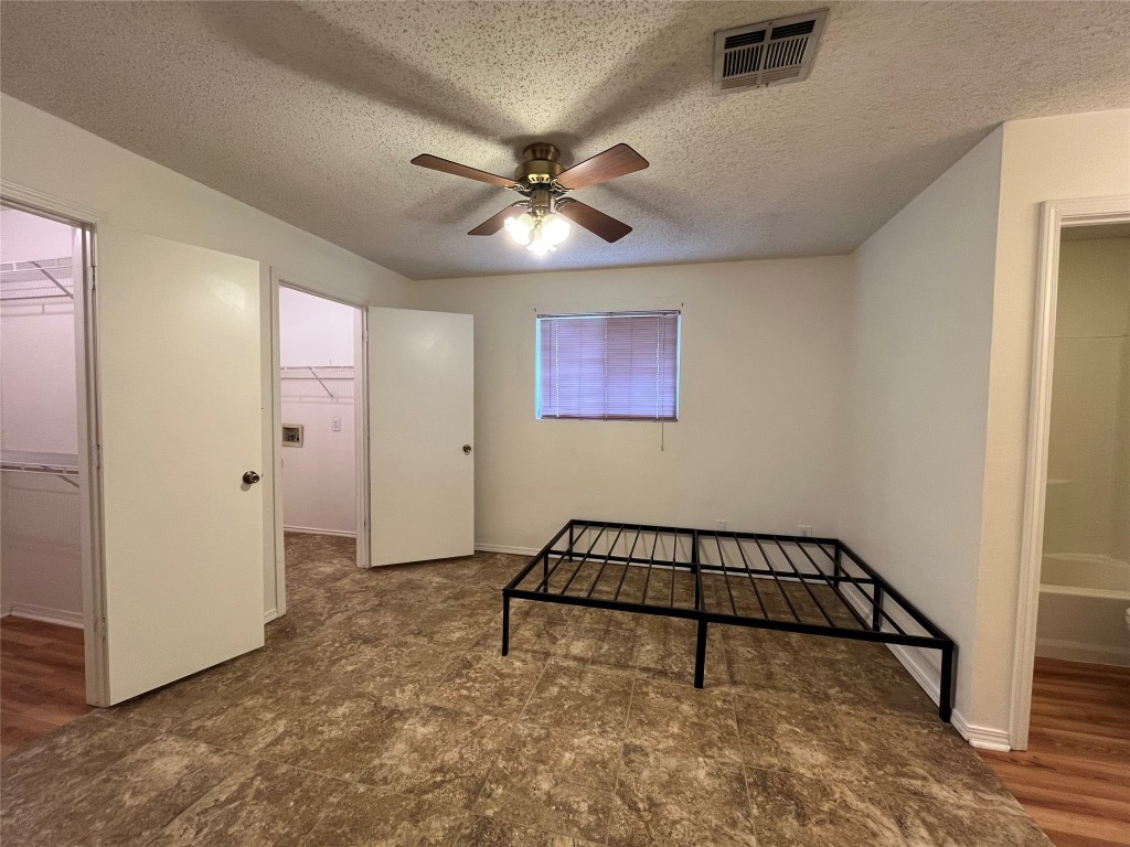 125 Stockmen, Unit 194 Maxwell, TX 78656 - Photo 2 of 7