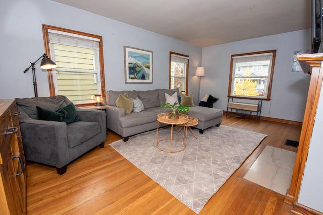 551 Crestview Road Columbus, OH 43202 - Photo 3 of 30 Gallery Image 3