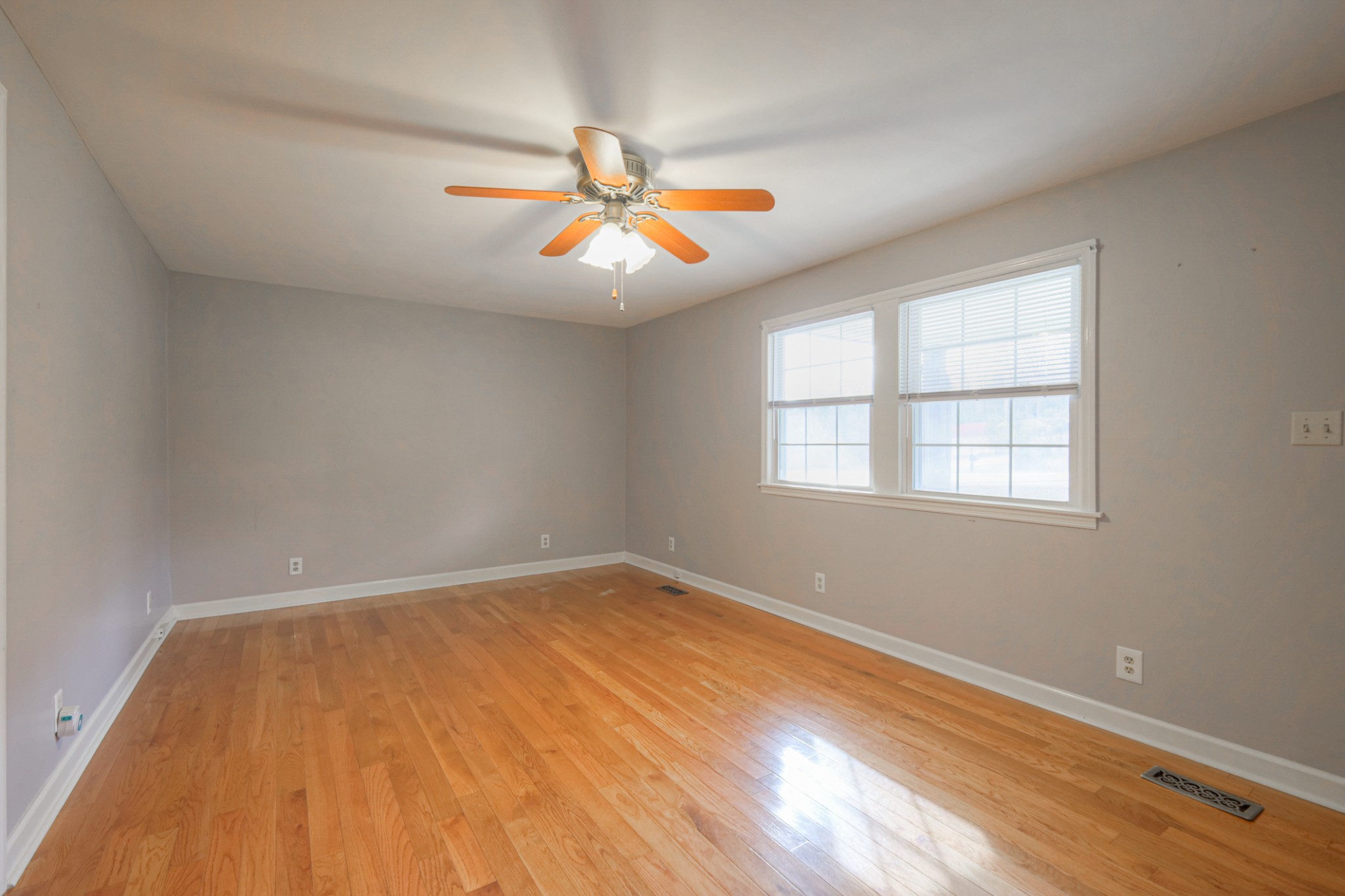 3506 Hamilton Church Road Antioch, TN 37013 - Photo 8 of 52 Gallery Image 8