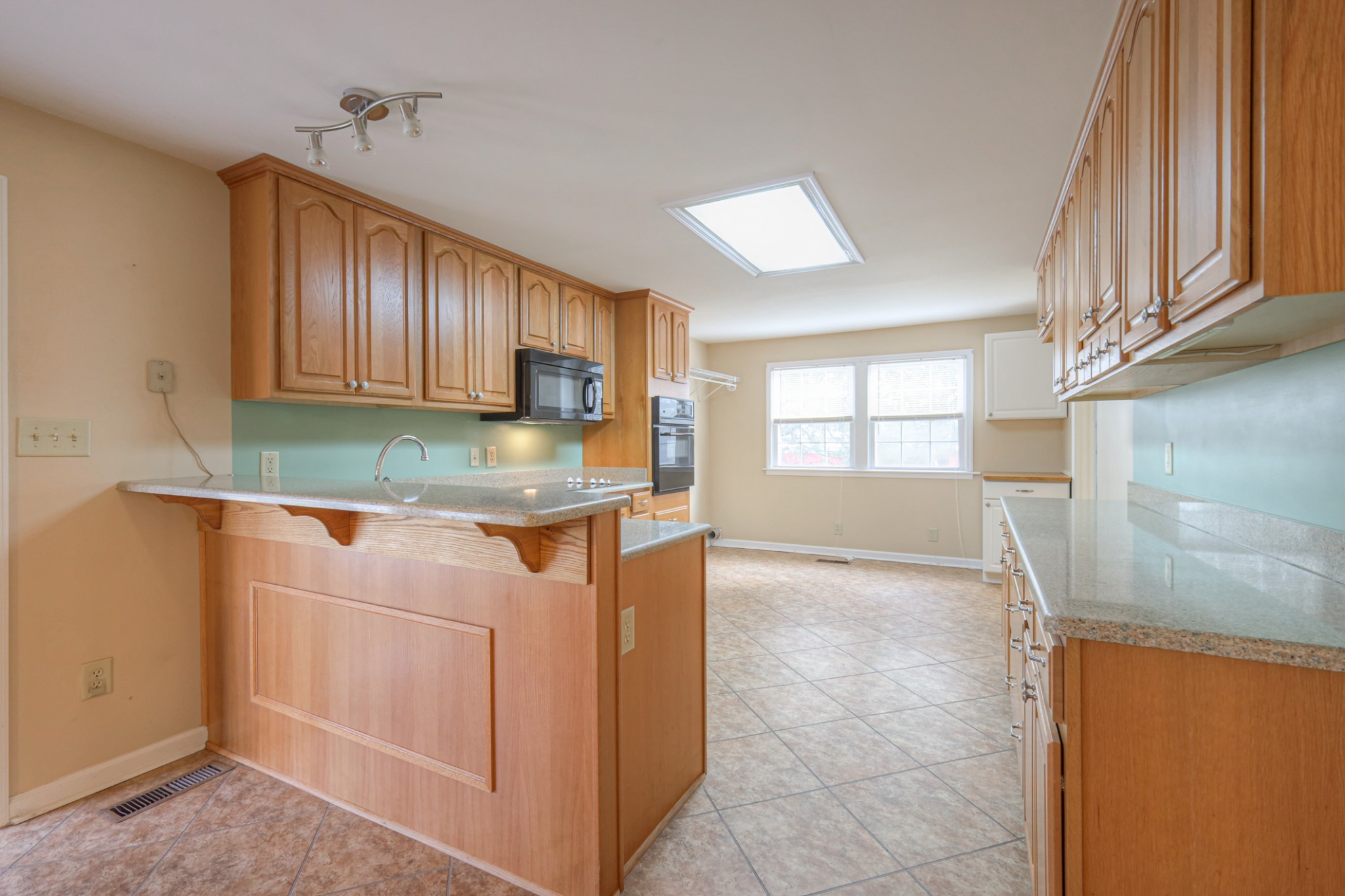 3506 Hamilton Church Road Antioch, TN 37013 - Photo 10 of 52 Gallery Image 10