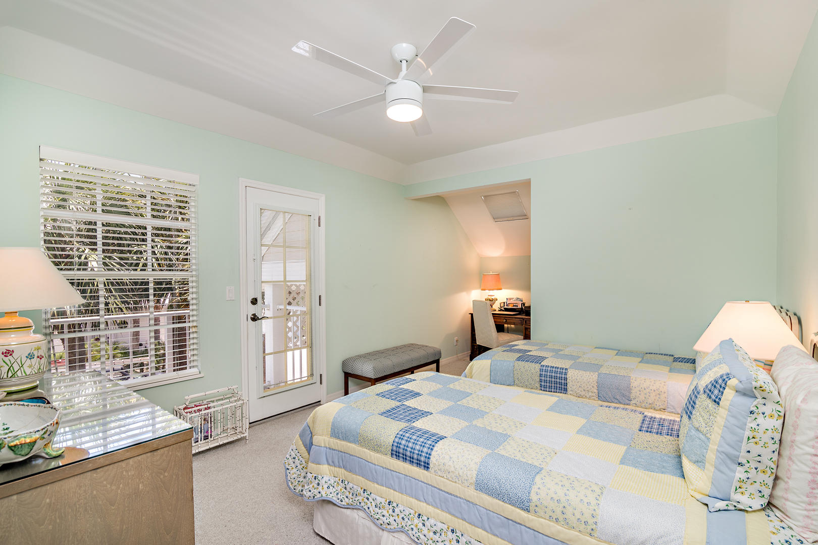 131 Jupiter Key Road Jupiter, FL 33477 - Photo 26 of 39 Jupiterkey2-17