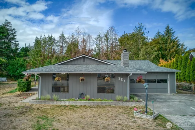 $399,000 | 258 Dungeness Meadows, Sequim, WA 98382
