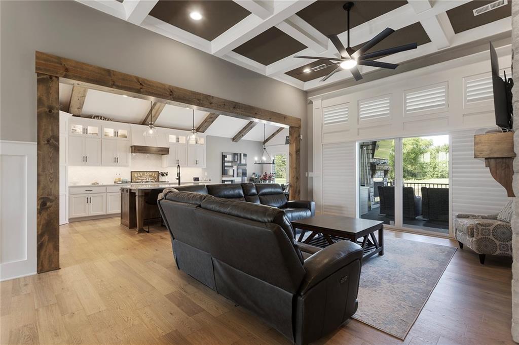 809 Bridgeshire Drive Raymore, MO 64083 - Photo 8 of 49