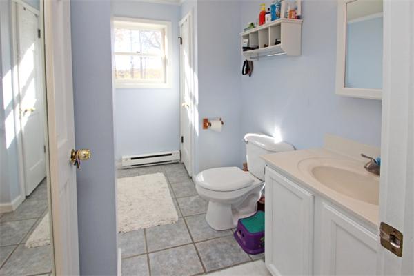 21 Hammond Street Rowley, MA 01969 - Photo 13 of 15