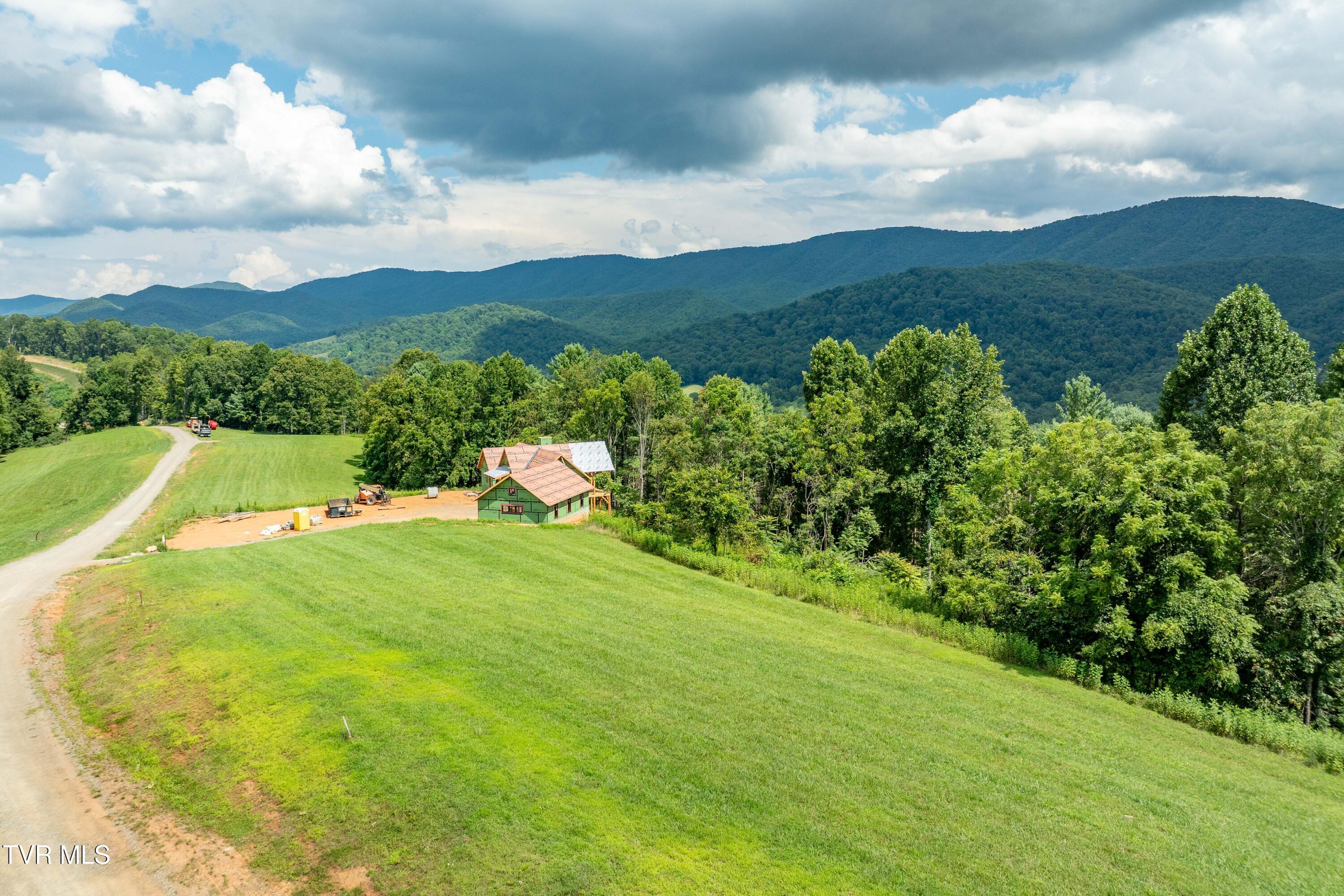 Lot 75 Summerfield Drive, Unit 75 Butler, TN 37640 - Photo 25 of 40 TBD Summerfield Phase 2 Lot 75 (26 of 41