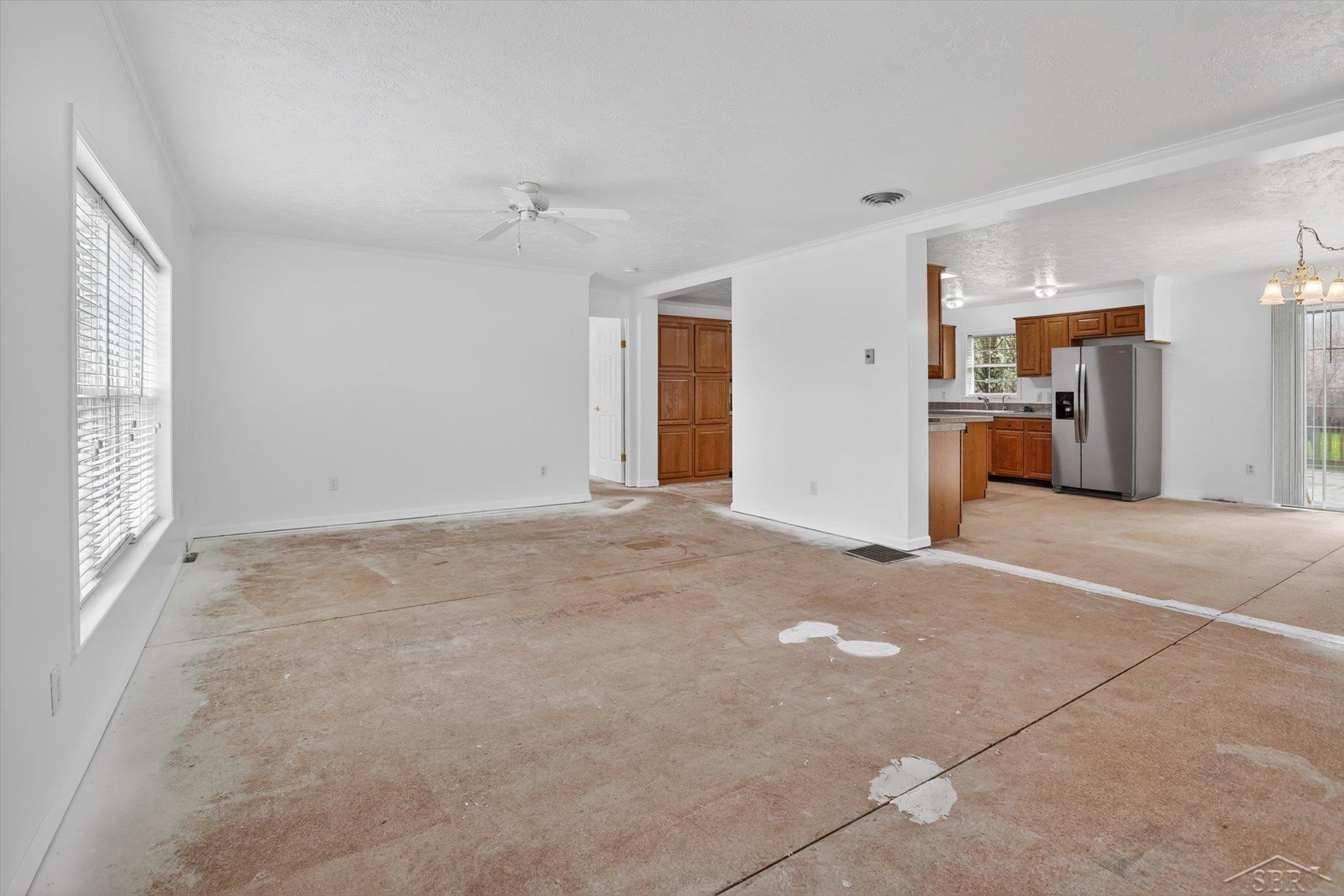 11087 Pierce Road Freeland, MI 48623 - Photo 7 of 98